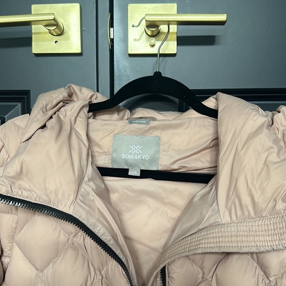 Girls Soai & Kyo Short Pink Down Quilted Coat - Picture 4 of 6